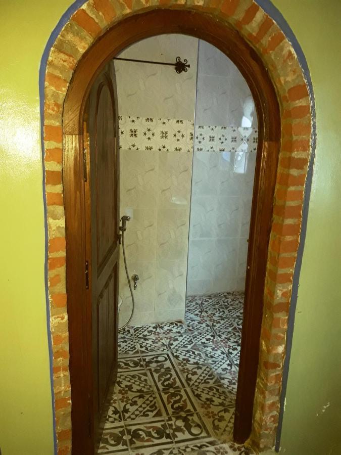 Aymane Rooftop Budget Panoramic Hotel Chefchaouen Esterno foto