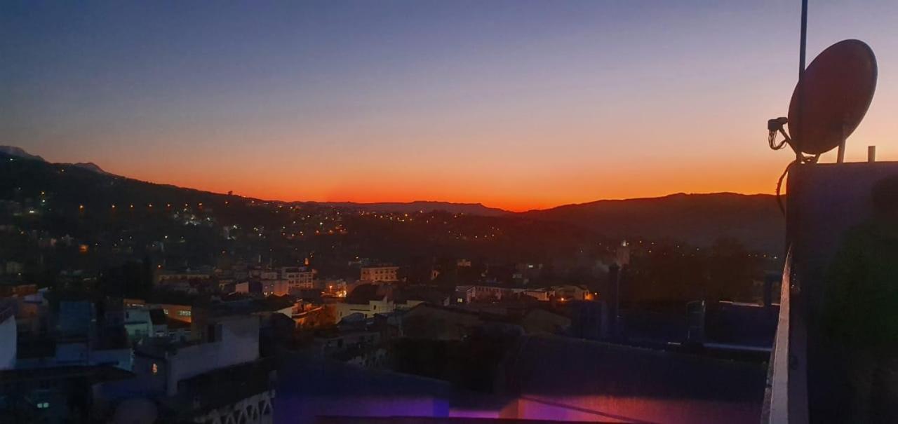 Aymane Rooftop Budget Panoramic Hotel Chefchaouen Esterno foto