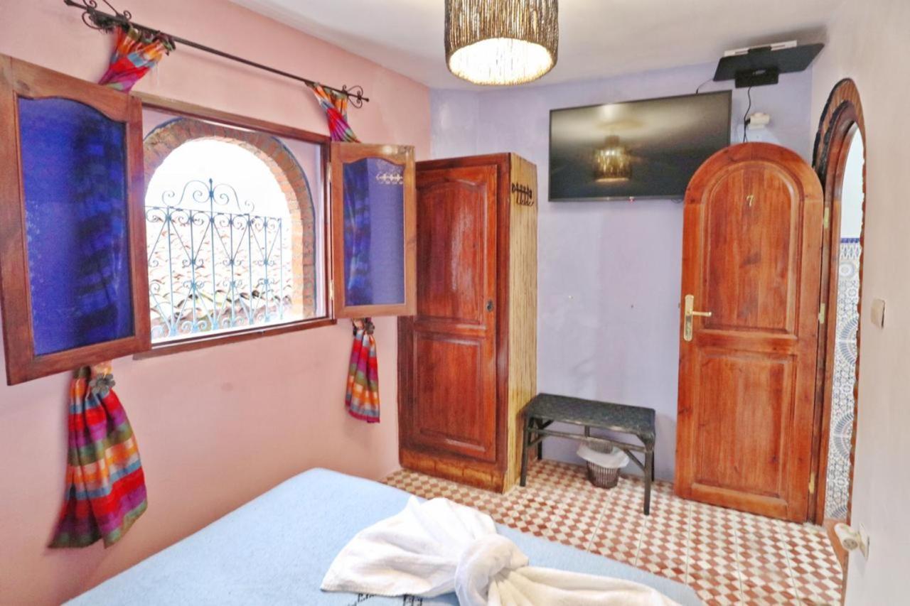 Aymane Rooftop Budget Panoramic Hotel Chefchaouen Esterno foto